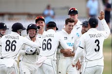 New Zealand top Test rankings for first time after Pakistan collapse
