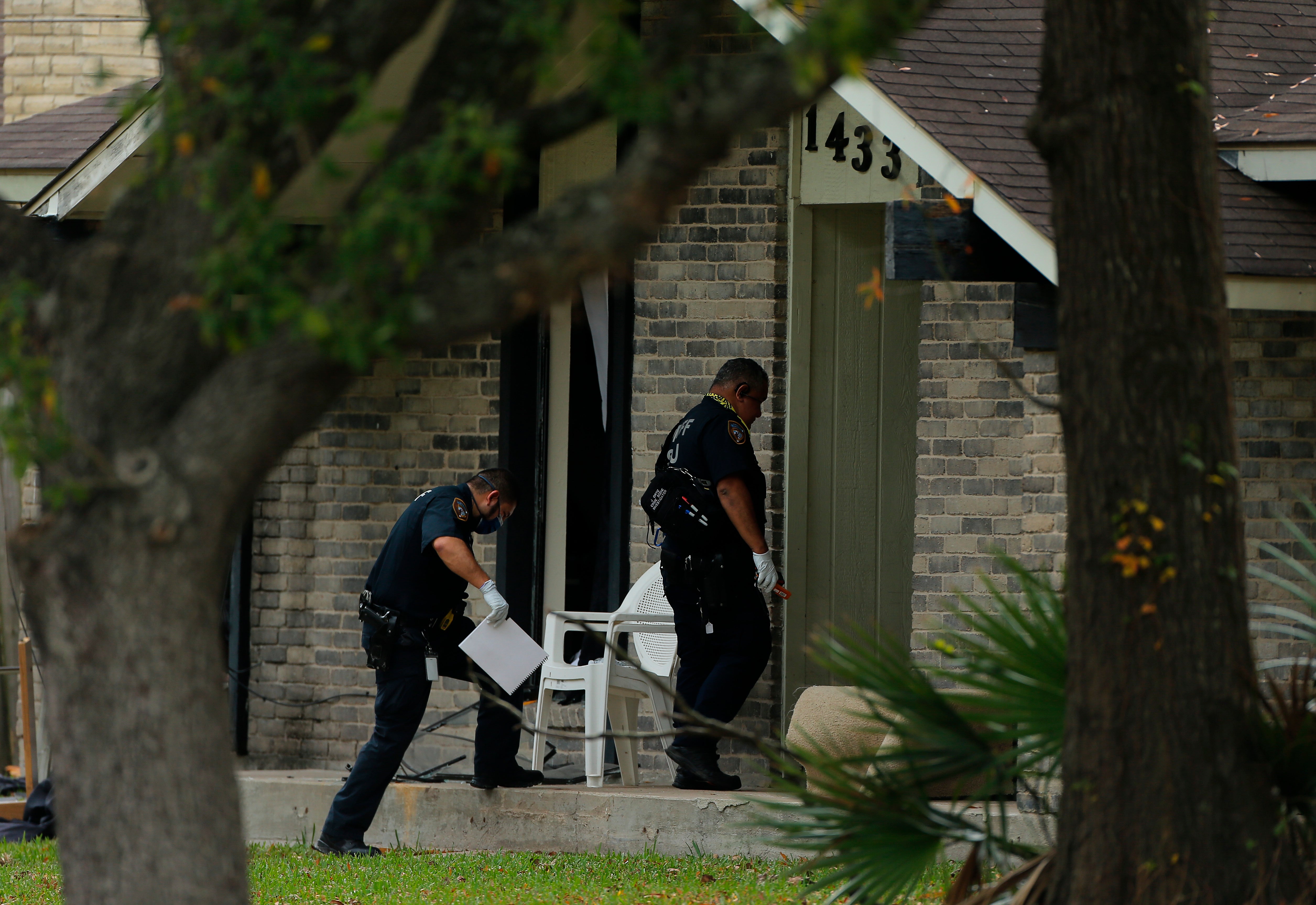 Sheriff 4 dead in Houston domestic violence shooting Violence Police