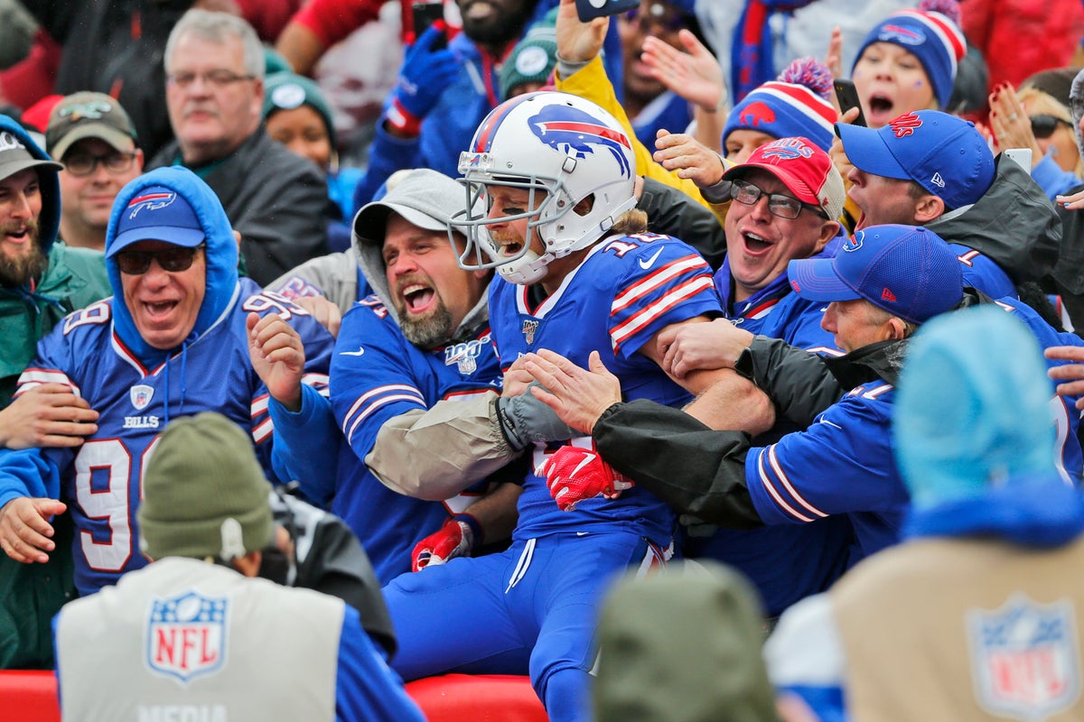 York exception fans at Bills playoff game fans Andrew Cuomo Buffalo Bills fans New York | The Independent