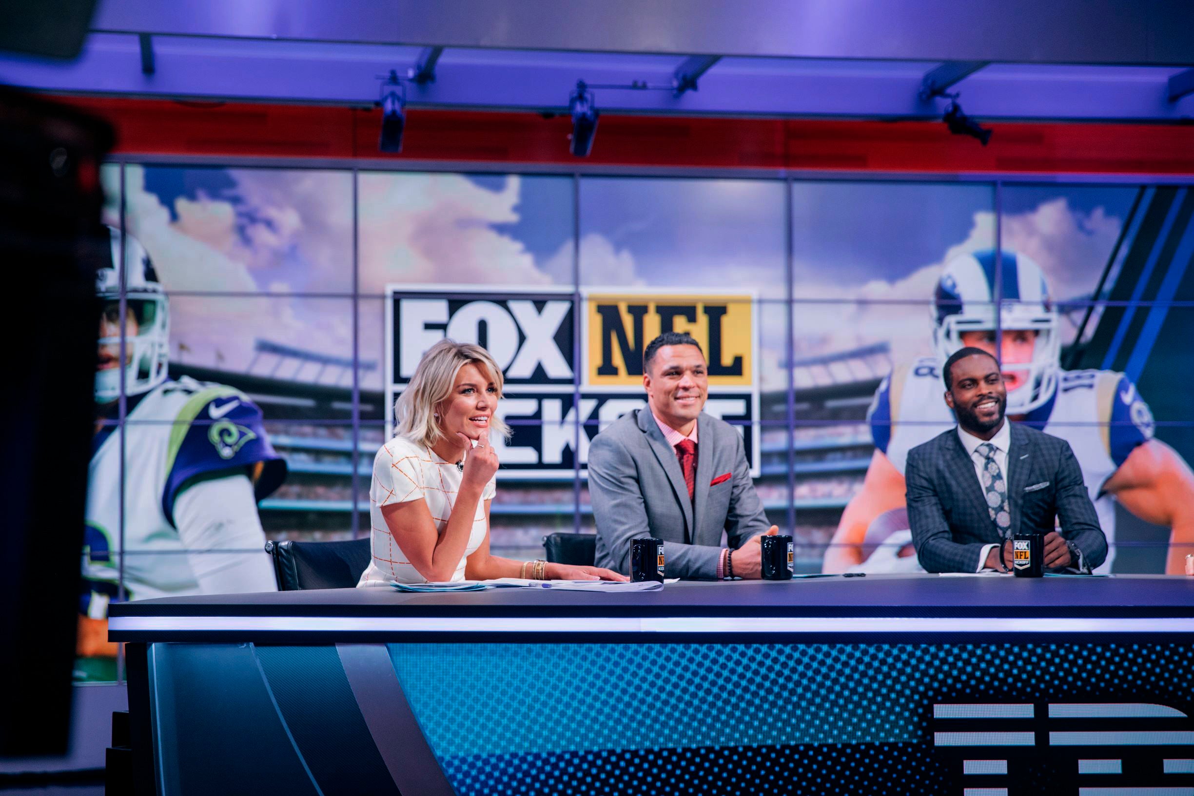 Fox NFL Kickoff' weathers challenges faced by pregame shows Fox Michael  Vick NFL Challenge AP