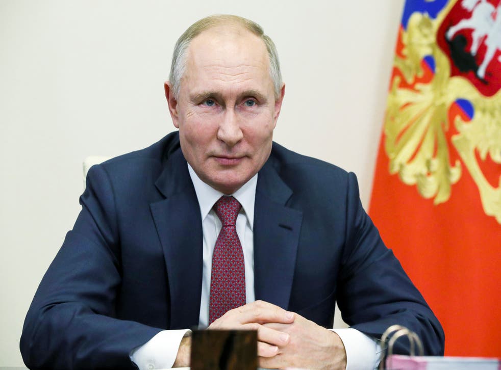 <p>El presidente ruso Vladimir Putin durante una videoconferencia con el primer ministro Mikhail Mishustin en Moscú, el miércoles 30 de diciembre de 2020. </p>