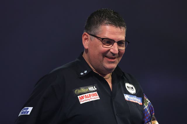 Two-time world champion Gary Anderson is into the quarter-finals