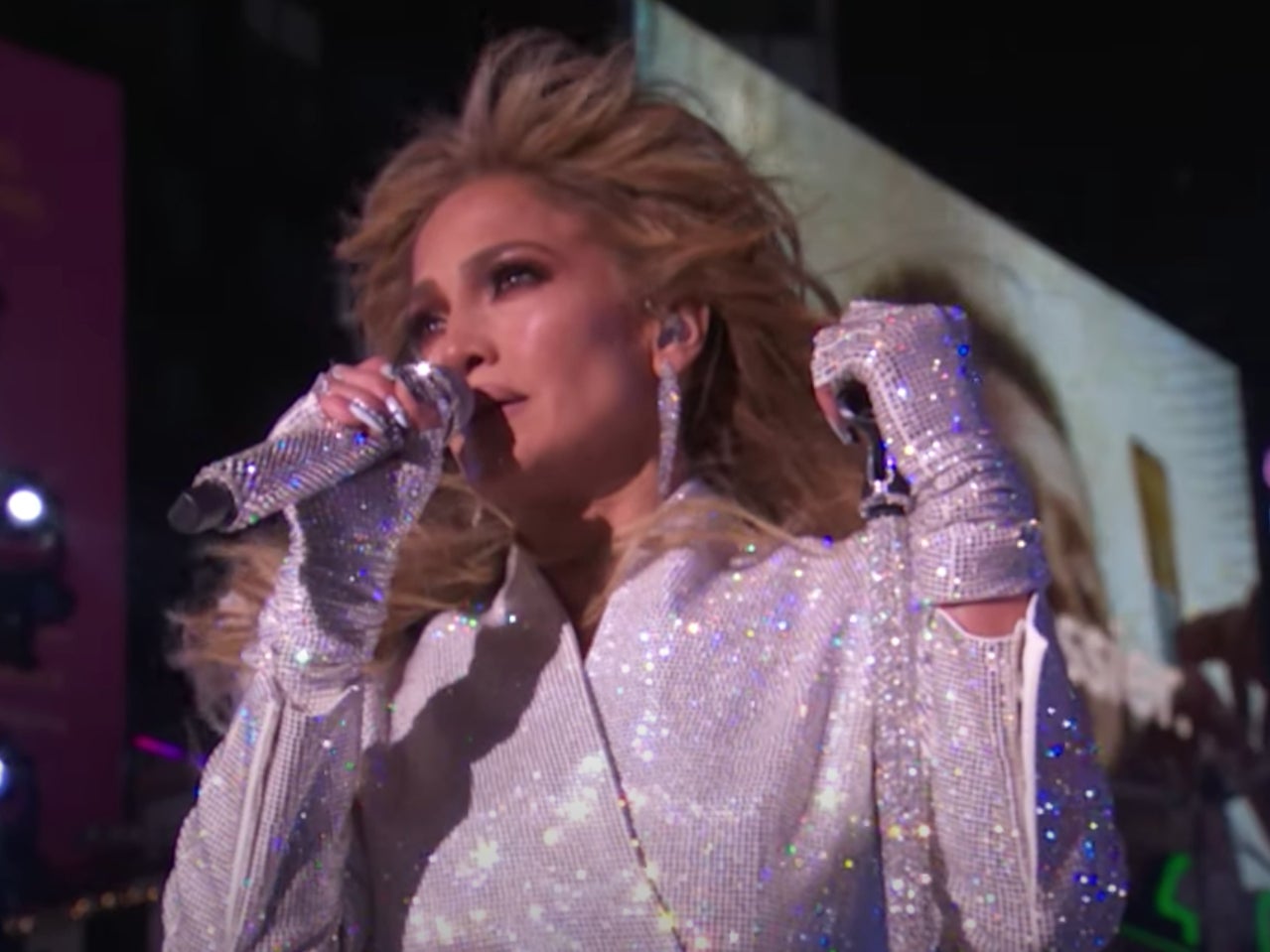Jennifer Lopez delivers emotional message during New Year’s Eve performance: ‘We’ve lost too many’ in 2020