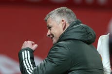 Solskjaer remains wary of title talk as United go joint top