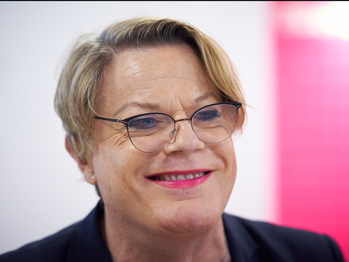 Eddie Izzard defends JK Rowling’s stance on trans issues: ‘I hate the idea we are fighting between ourselves’