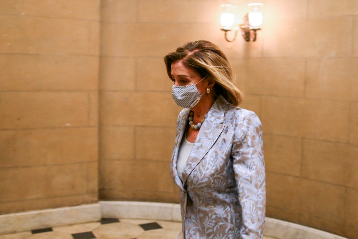 Nancy Pelosi Wins Her Fourth And Final Term As House Speaker By Razor Thin Margin The Independent