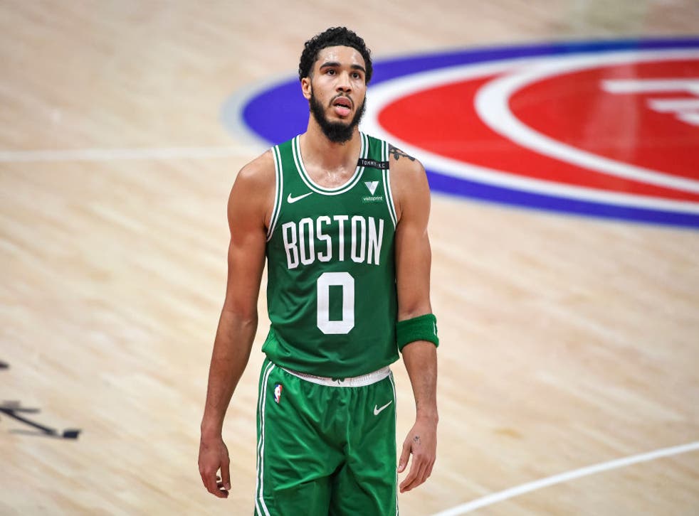 <p>Tatum contabilizó 24 puntos y 12 asistencias.</p>