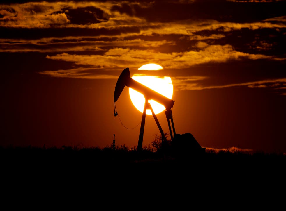 <p>Los países productores de petróleo tenían previsto reunirse de nuevo el martes</p>