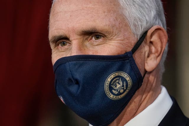 <p>Mike Pence desafió el miércoles al presidente Donald Trump al afirmar que no tiene autoridad para rechazar los votos electorales que darán la presidencia a Joe Biden</p>