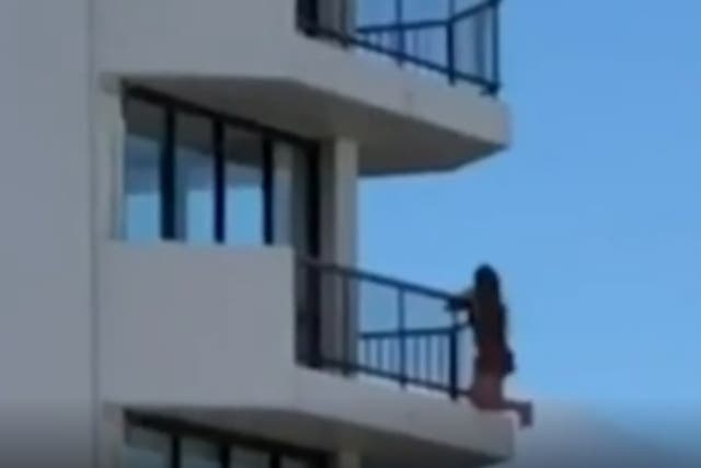 Woman participated in risky photoshoot