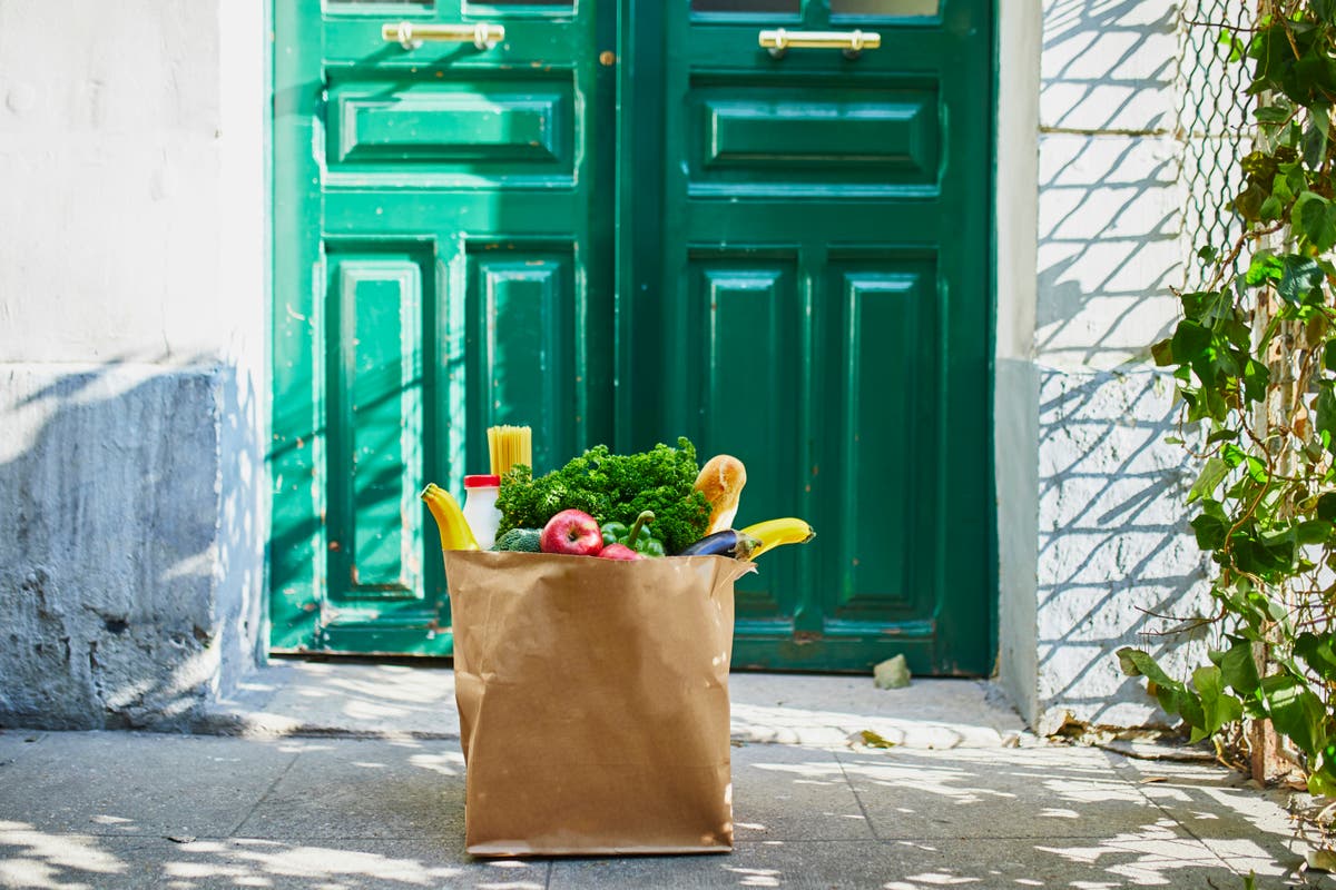 What are the rules around supermarket delivery slots for vulnerable people?