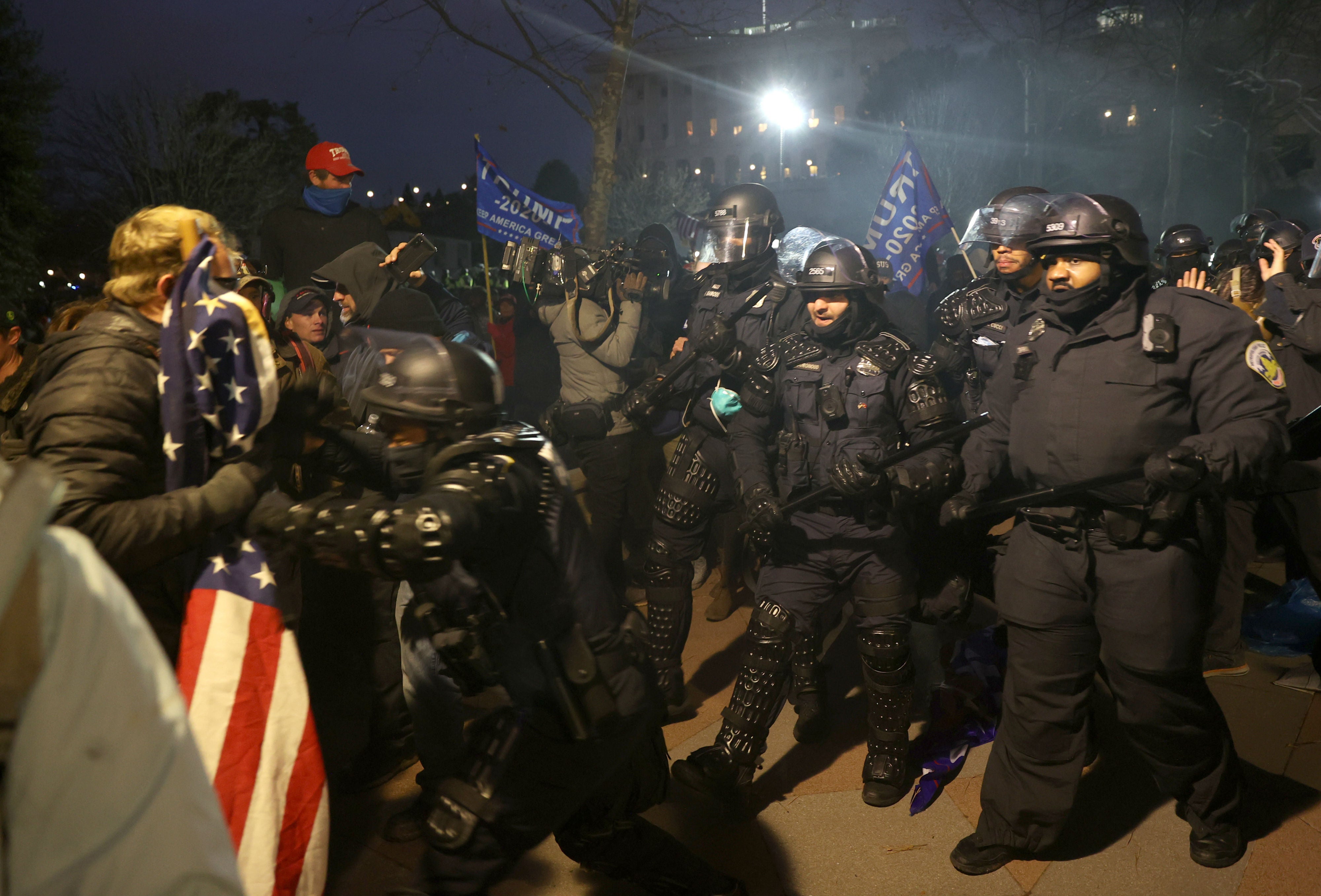 Trump ‘resisted sending in National Guard’ after rioters storm Capitol