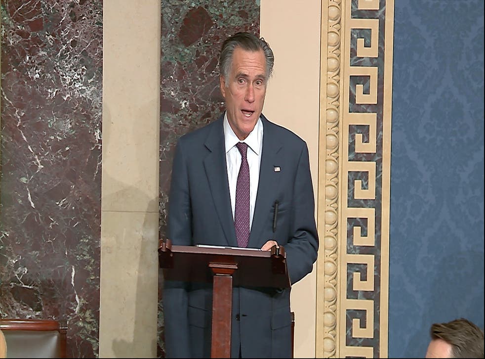 <p>Mitt Romney, senador</p>