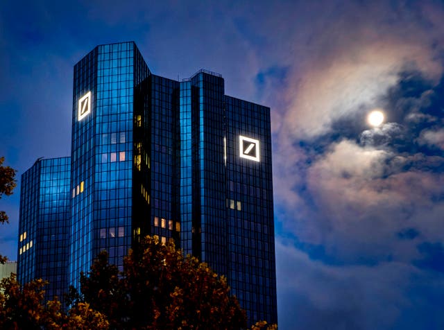 DEUTSCHE BANK-SOBORNOS