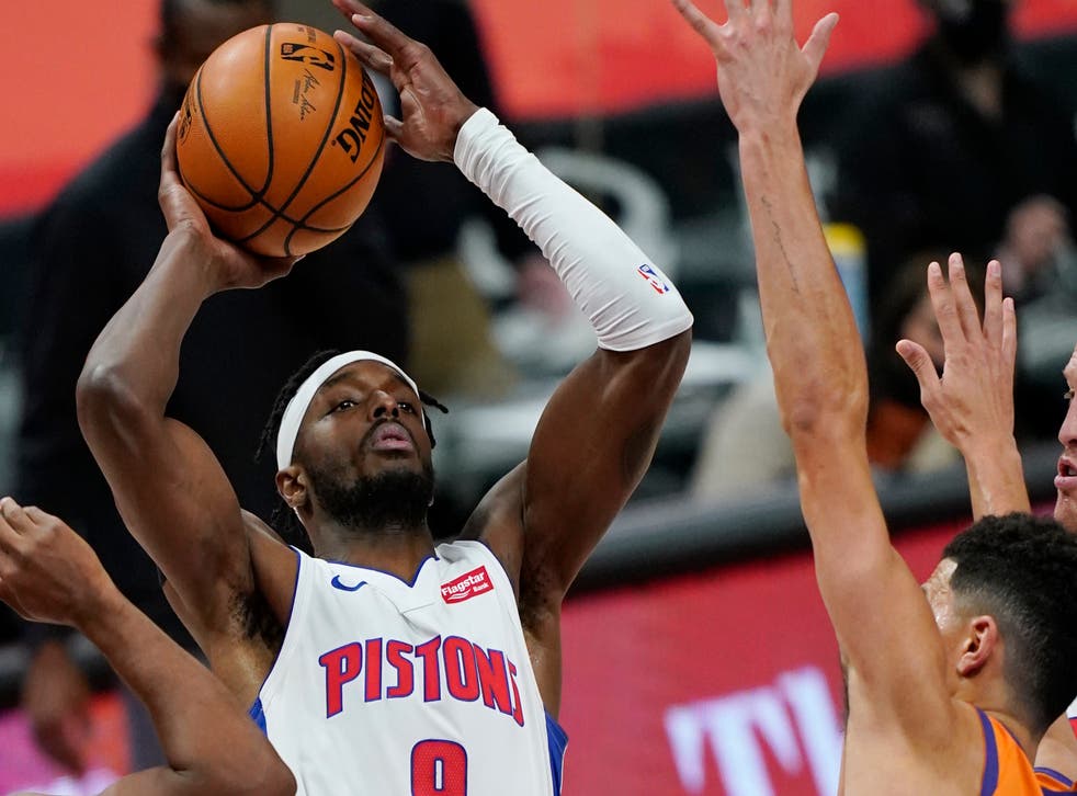 SUNS PISTONS