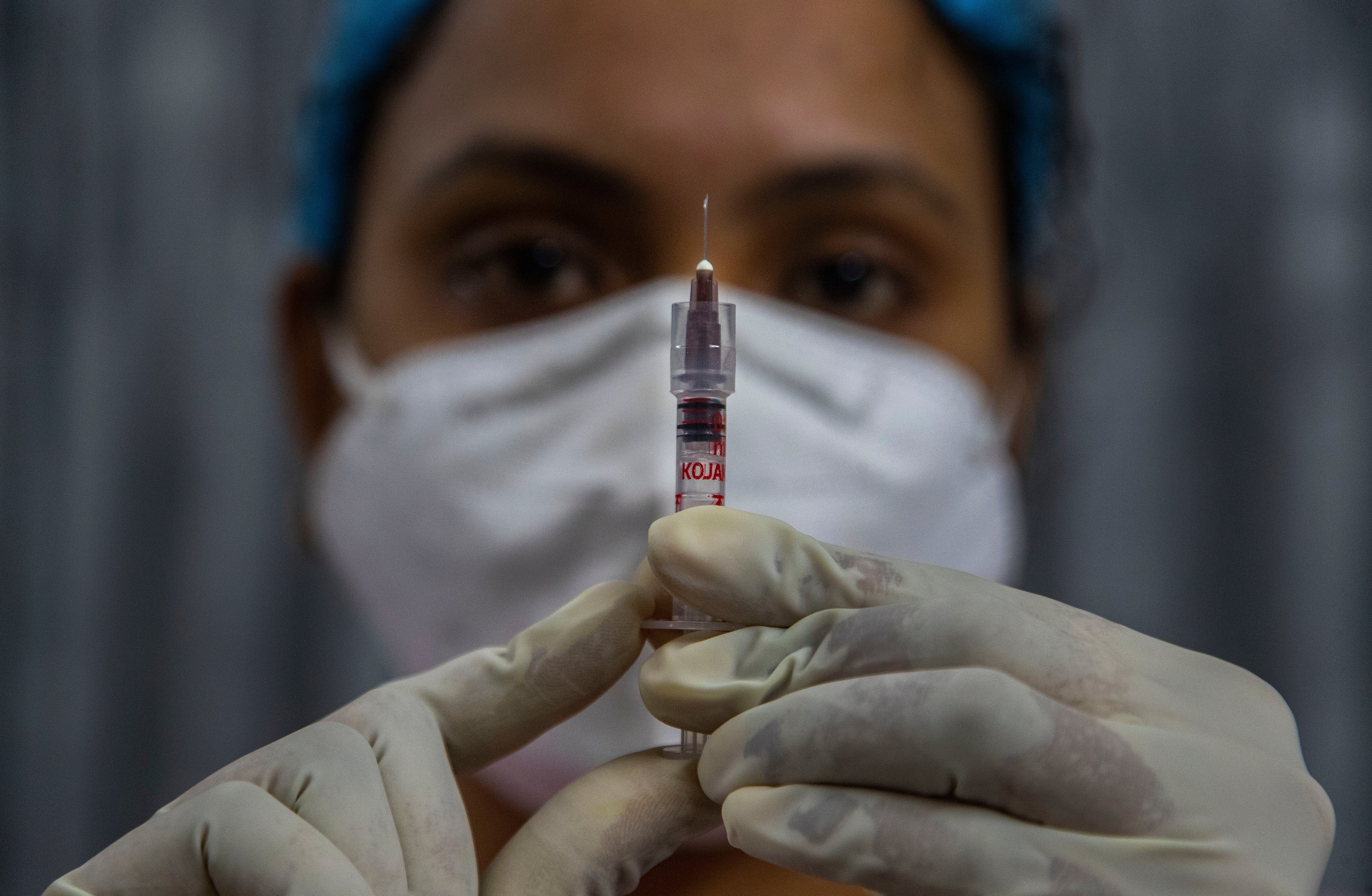 Virus Outbreak India Vaccine
