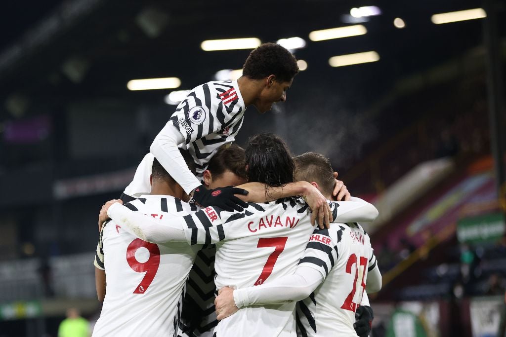 Manchester United celebrate after Paul Pogba scores at Burnley