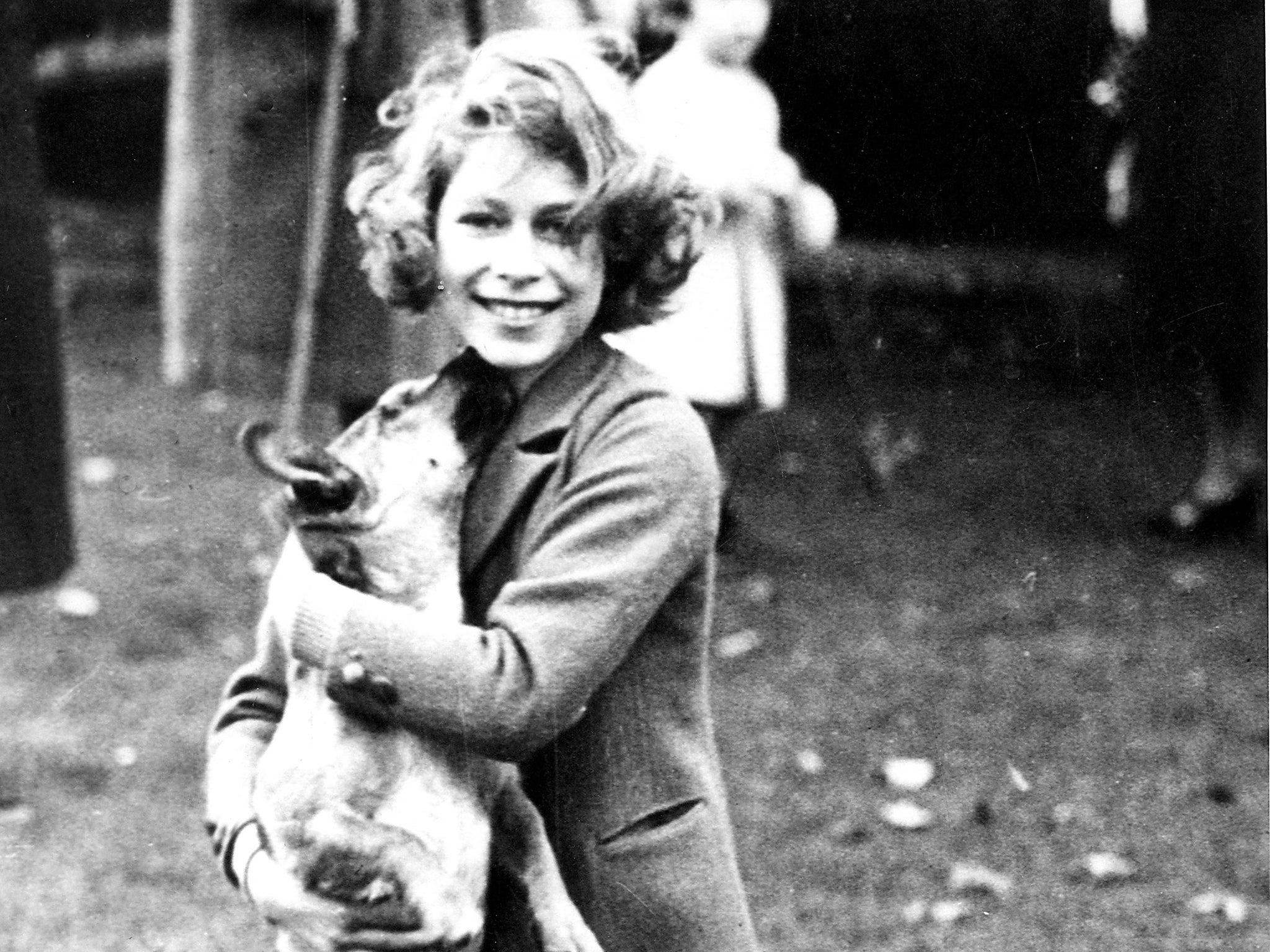 A young Princess Elizabeth at Glamis Castle