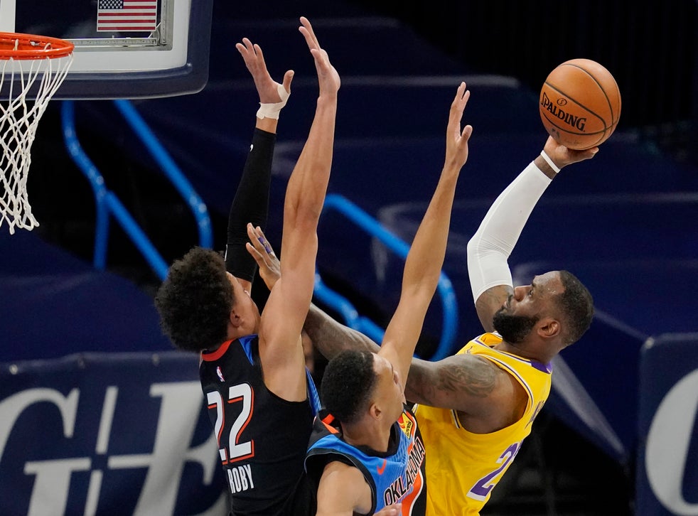 LAKERS THUNDER