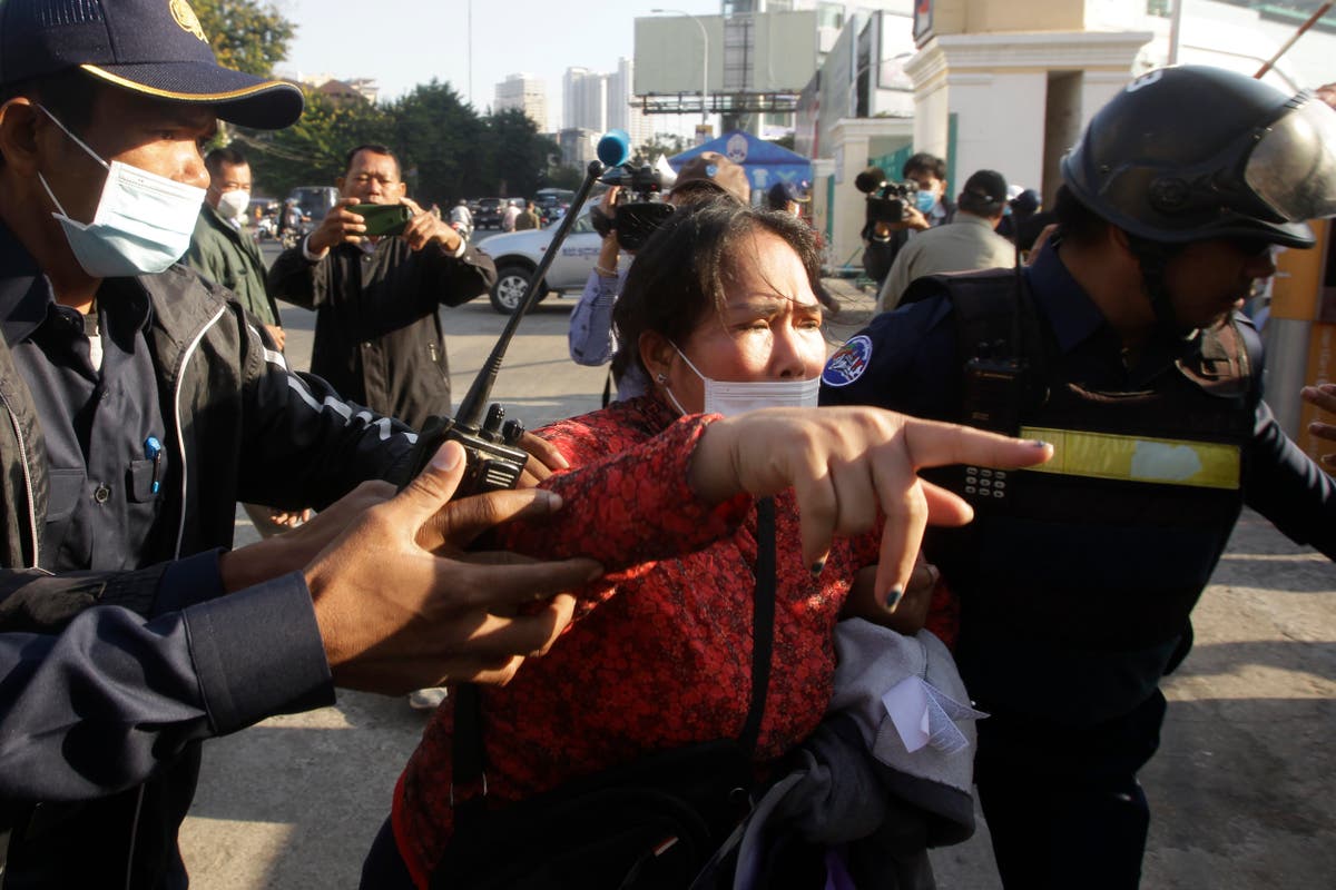 Activists slam 'sham trial' of Cambodia opposition members