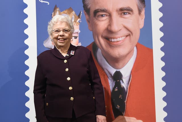 Joanne Rogers attends the US Postal Service dedication of a Mister Rogers Forever Stamp on 23 March 2018 in Pittsburgh, Pennsylvania