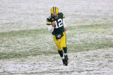 Majestic Rodgers meets menacing Rams on Packers’ road to redemption