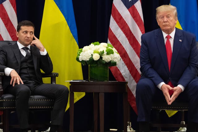 <p>US President Donald Trump and Ukrainian President Volodymyr Zelensky looks on during a meeting in New York</p>