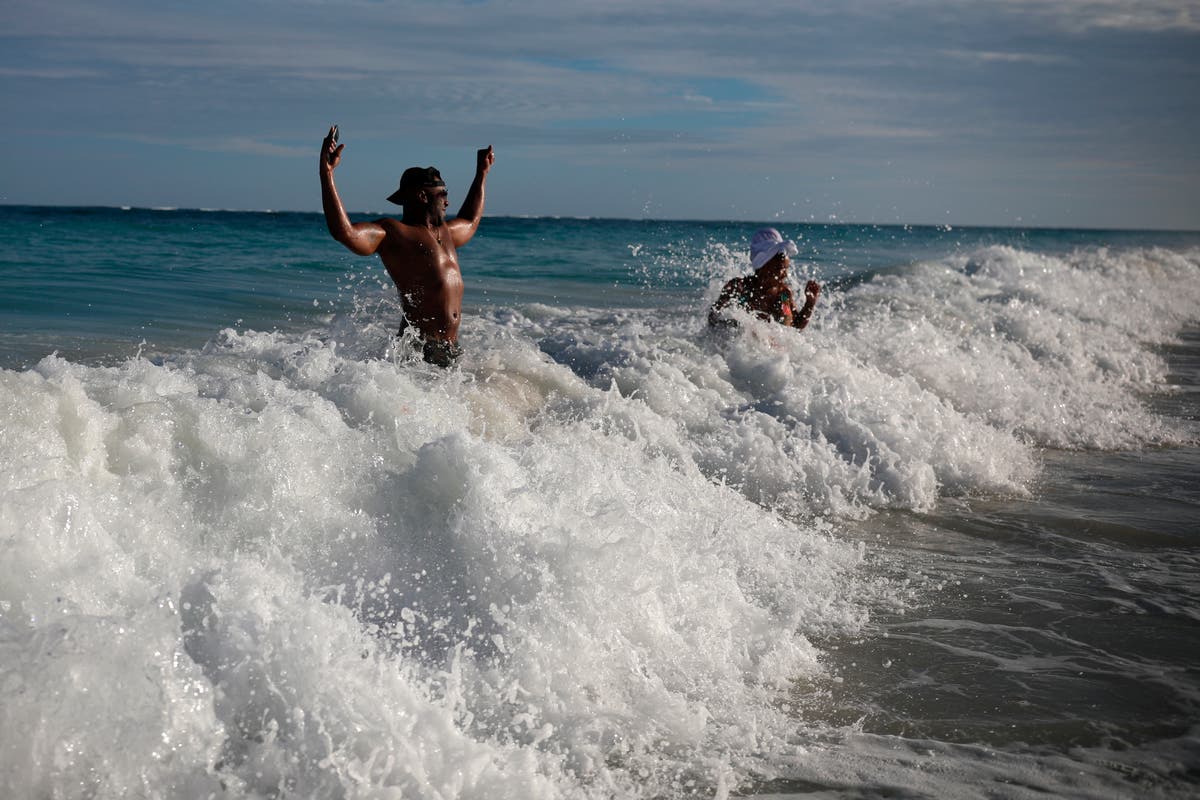 Paradise lost: How a Mexican party resort is facing environmental disaster