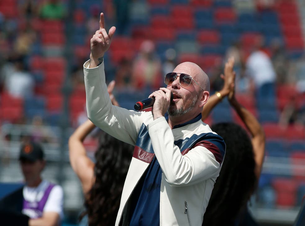 PITBULL-NASCAR