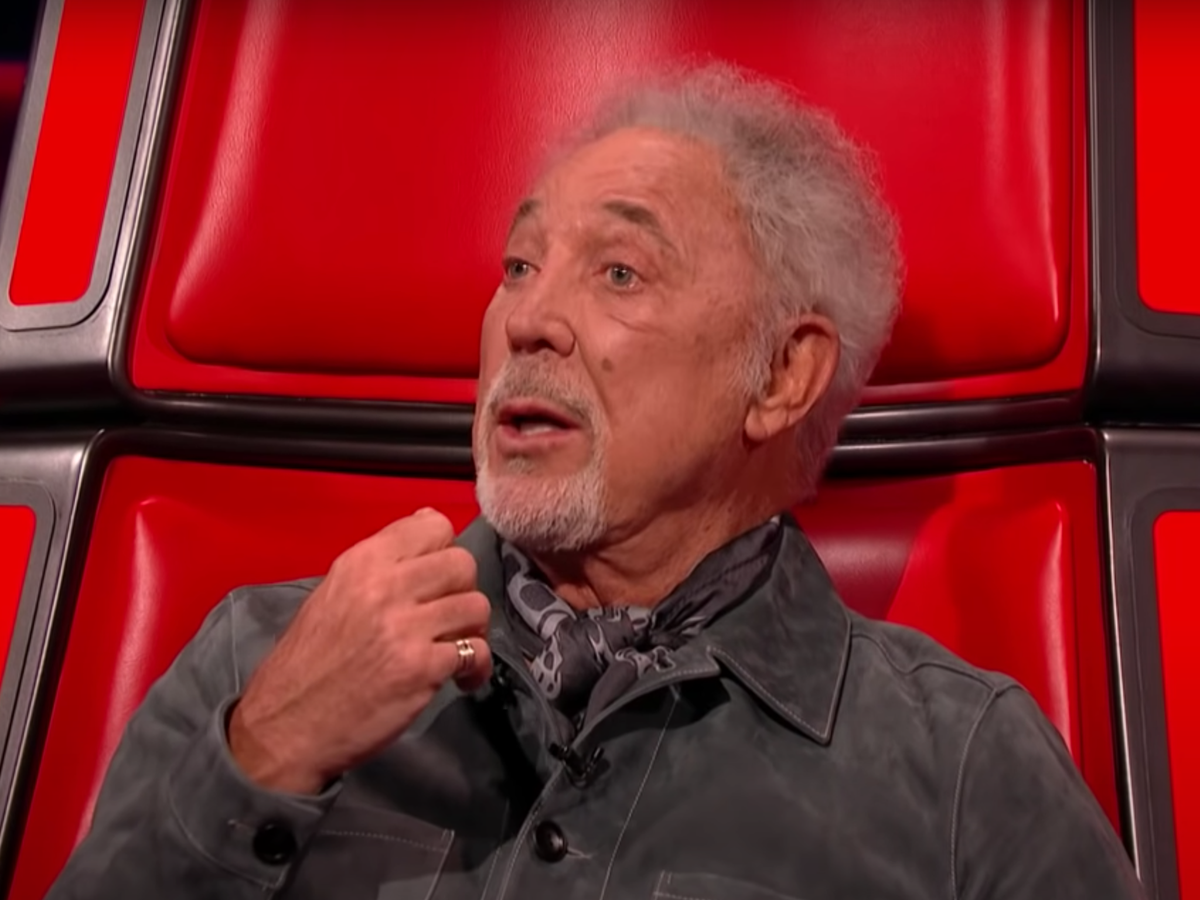 The Voice UK: Tom Jones leaves viewers ‘absolutely bawling’ after emotional performance