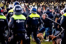 Thousands protest in Amsterdam against Dutch coronavirus lockdown