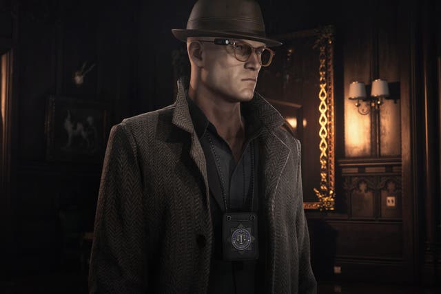 Agent 47 disguises himself as a private investigator during the Devon-set chapter of Hitman 3