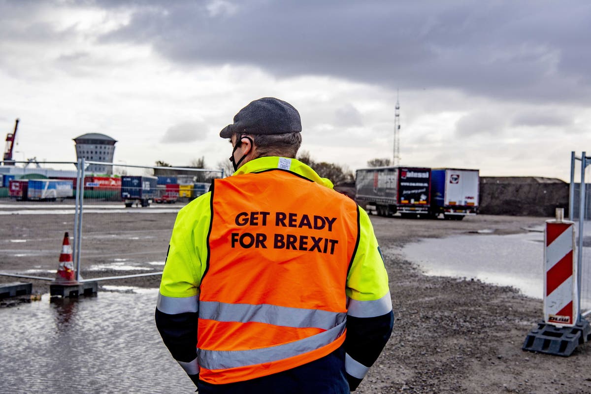 Calls to compensate meat industry as produce left rotting due to Brexit bureaucracy