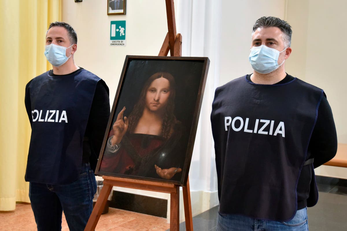 Italian police find stolen copy of Leonardo 'Salvator Mundi'