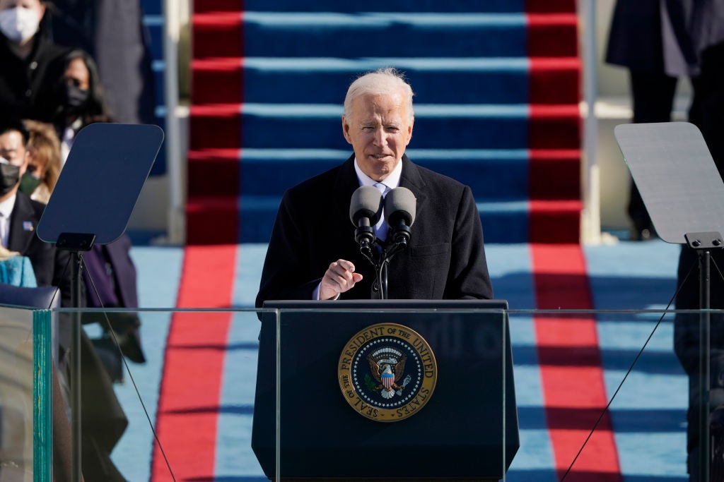 <p>Los líderes mundiales felicitan a Joe Biden por su toma de posesión como el 46 ° presidente de los Estados Unidos, poniendo fin a uno de los períodos más caóticos en la historia de Estados Unidos</p>