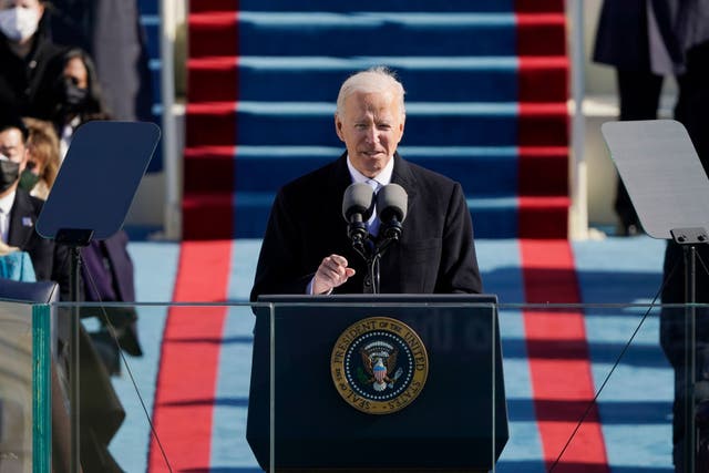 <p>Los líderes mundiales felicitan a Joe Biden por su toma de posesión como el 46 ° presidente de los Estados Unidos, poniendo fin a uno de los períodos más caóticos en la historia de Estados Unidos</p>