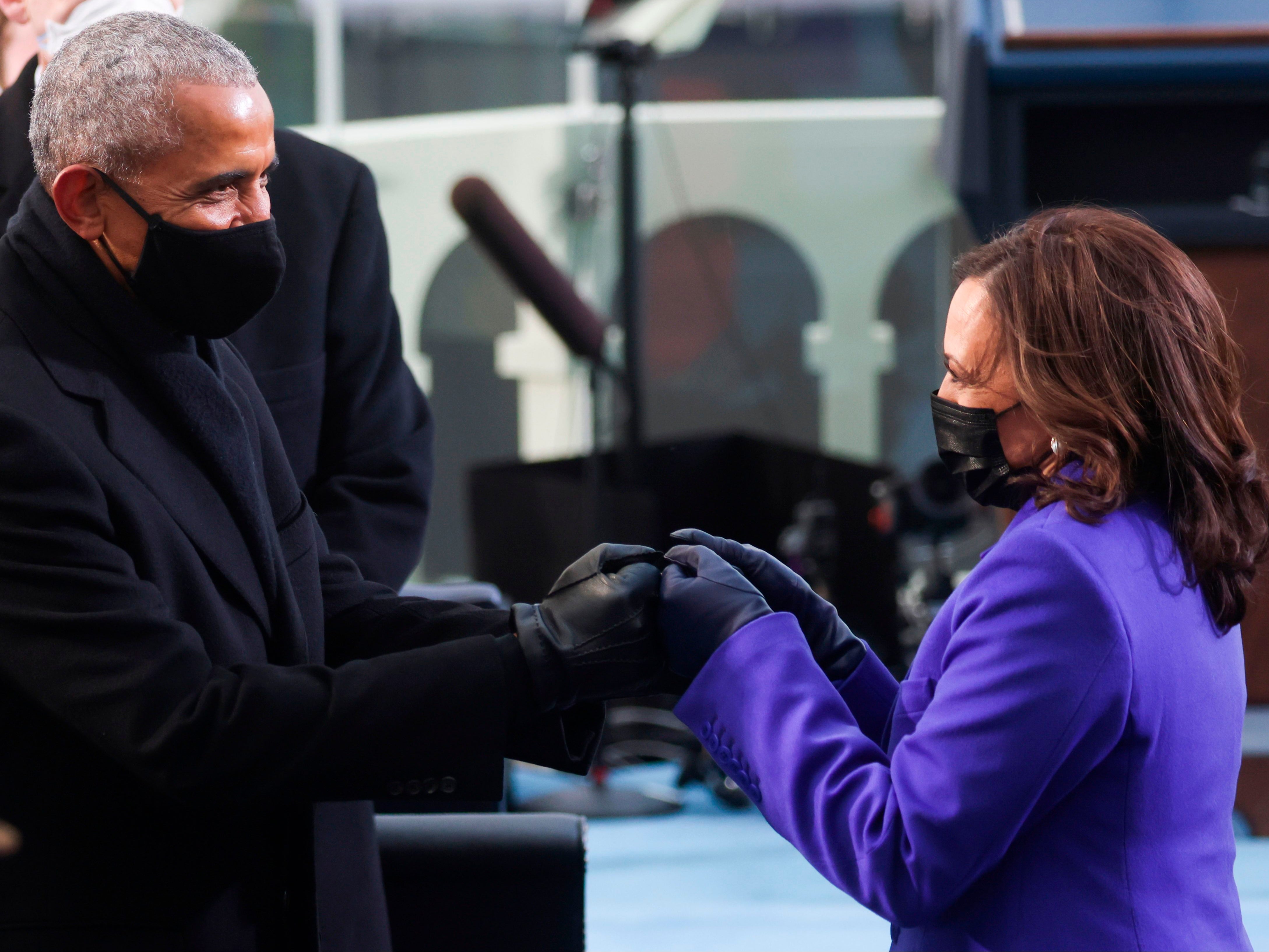 Barack Obama and Kamala Harris bump