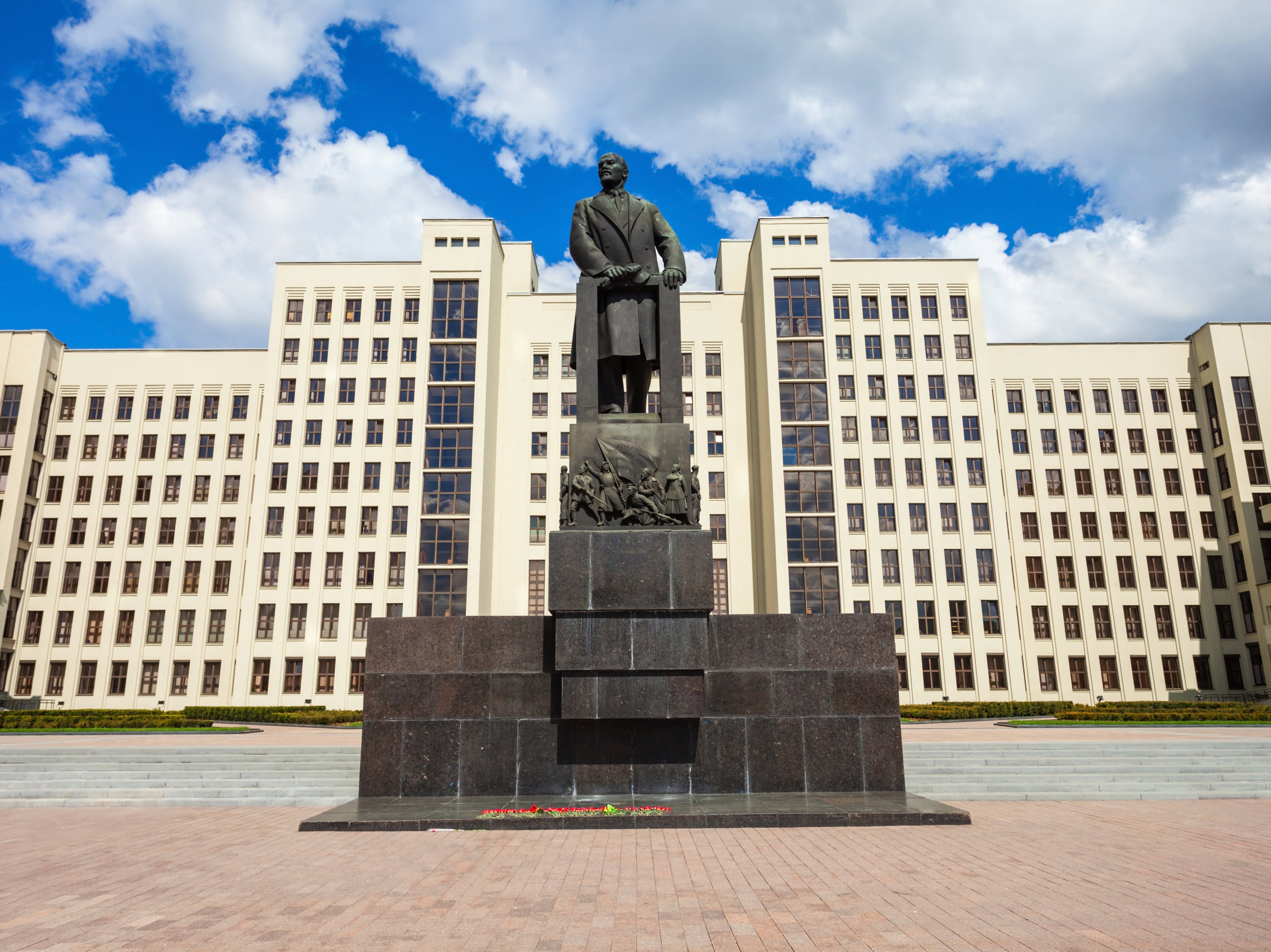 Man sets himself on fire outside government HQ in Belarus