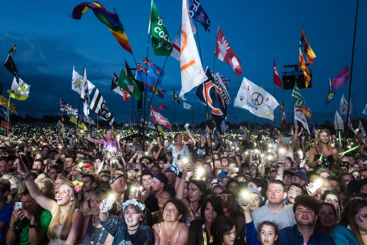 Glastonbury ticket owners question ‘hasty’ decision to cancel following Reading and Leeds announcement