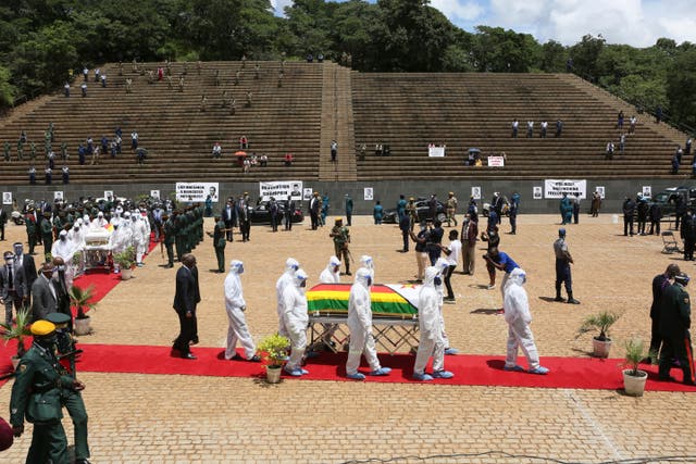 APTOPIX Virus Outbreak Zimbabwe State Burial