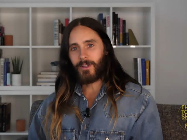 Jared Leto aparece en The Tonight Show