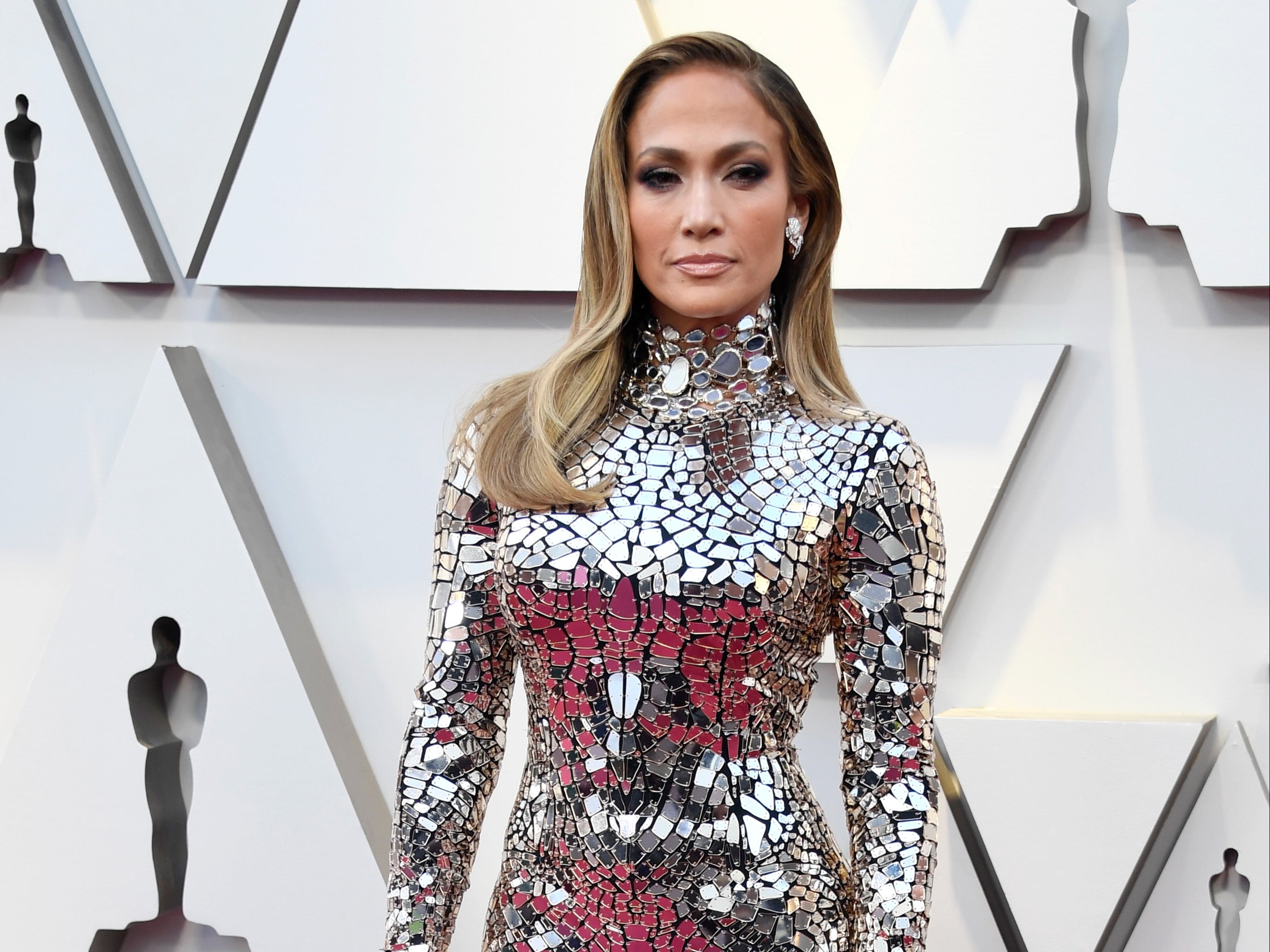 Jennifer Lopez denies Botox claims again
