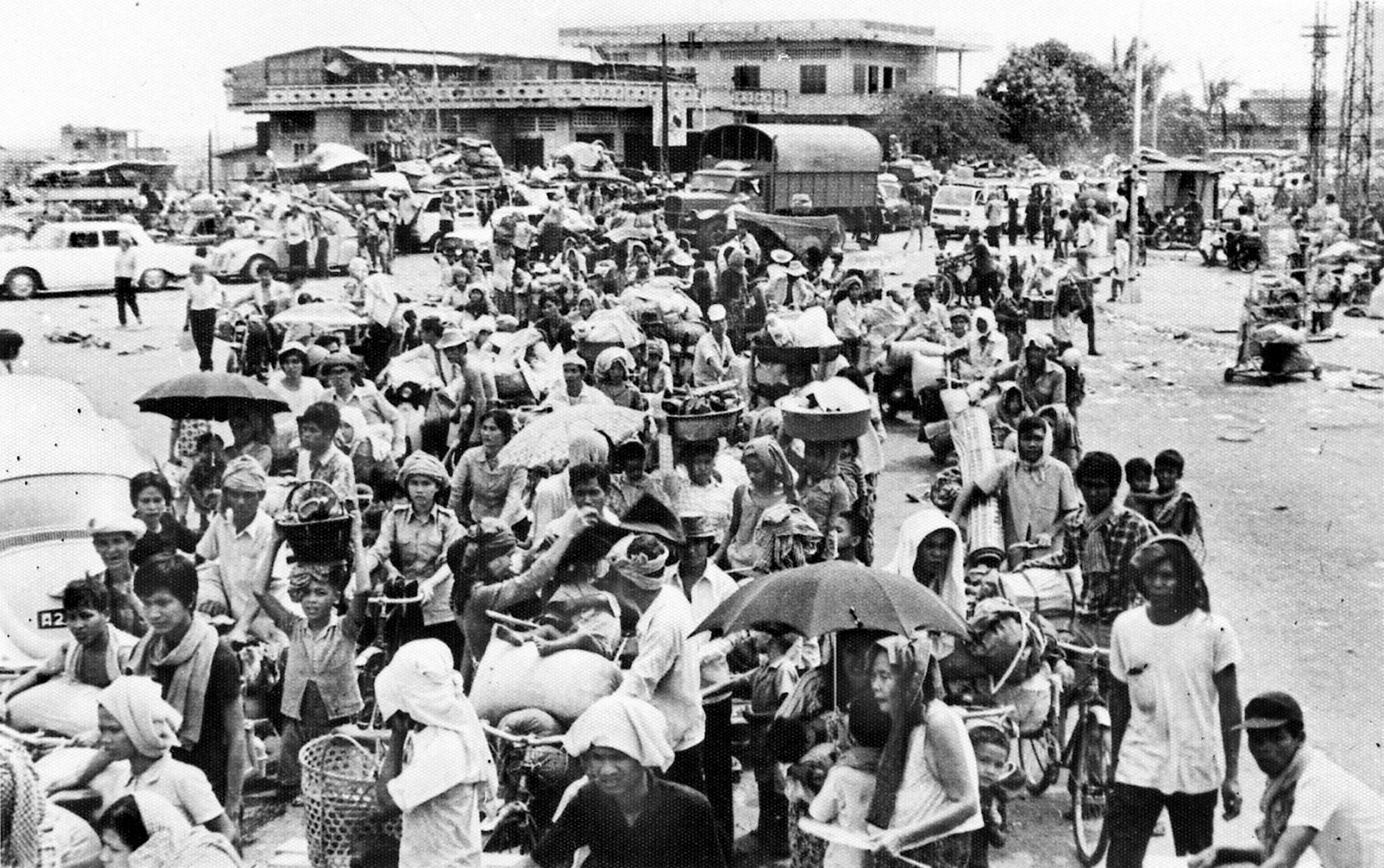People leave Phnom Penh after Khmer Rouge forces seized the Cambodian capital in 1975