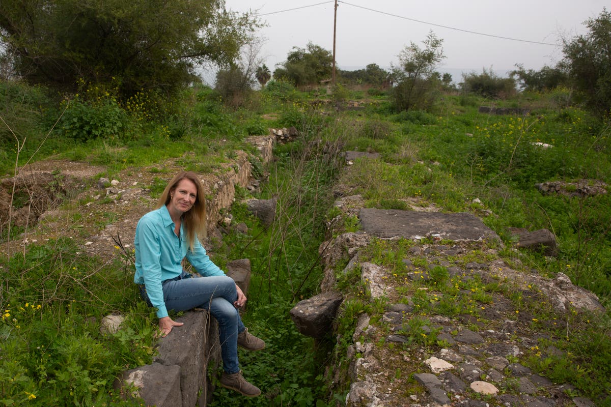 By Sea of Galilee, archaeologists find ruins of early mosque