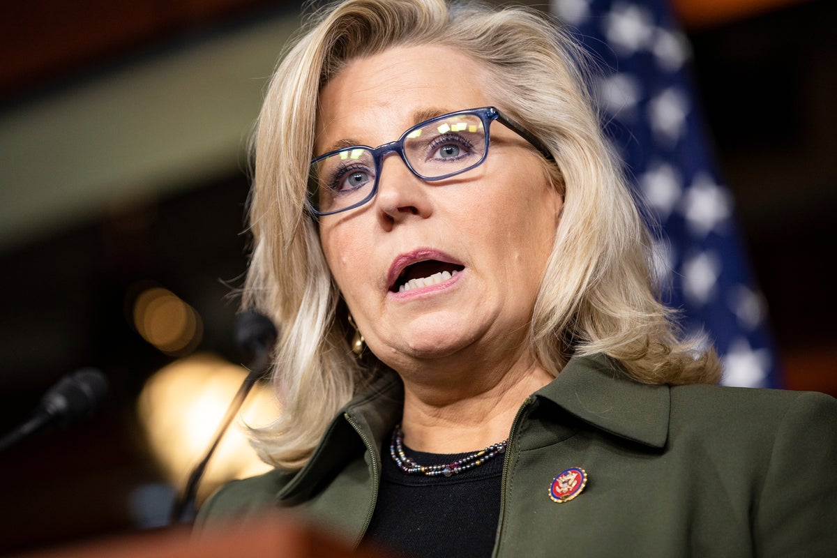 Trump reportedly fixated on taking down Liz Cheney after she voted to impeach him