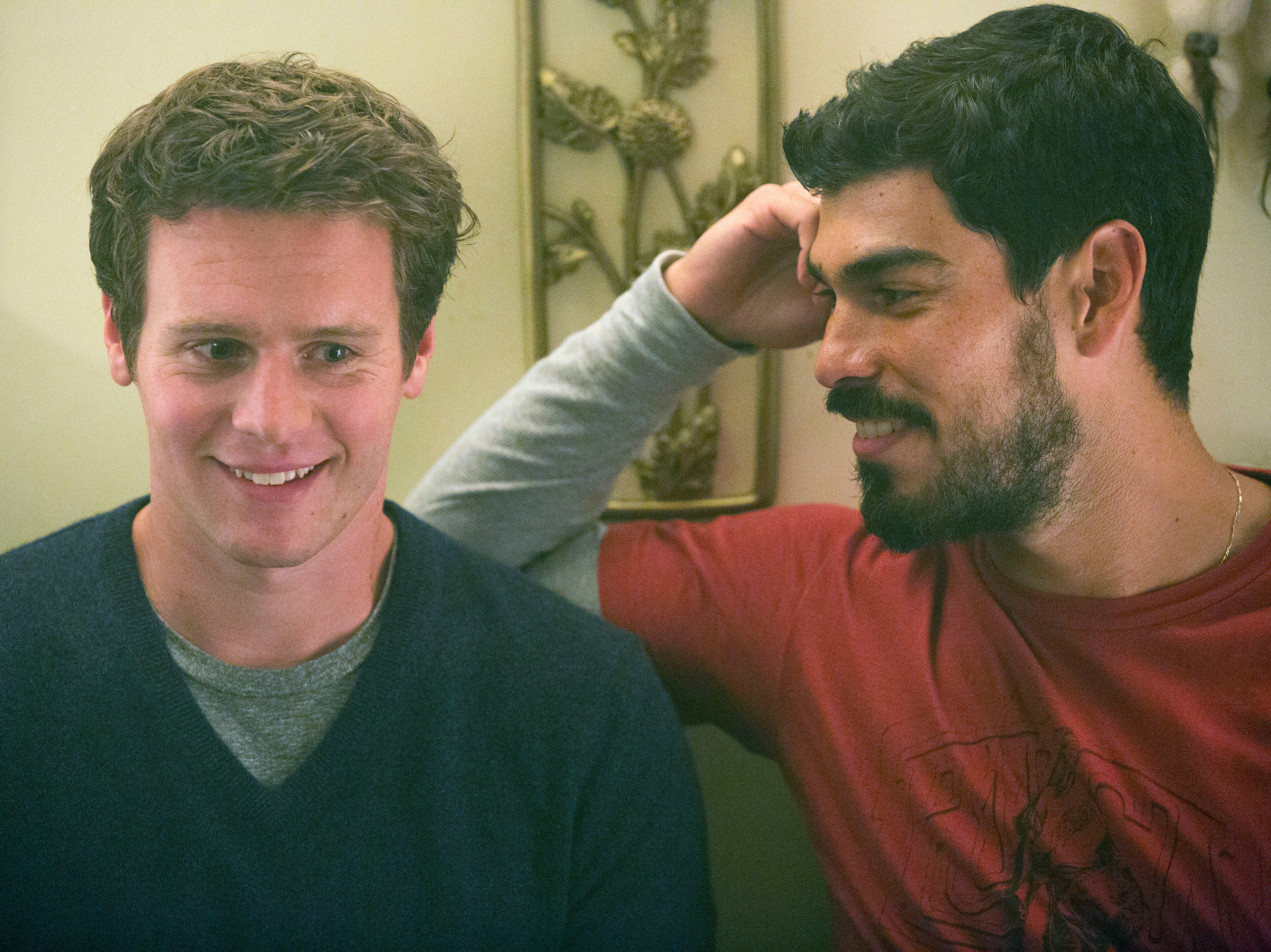 Jonathan Groff as Patrick and Raul Castillo as his boyfriend, Richie, in an early episode of Looking