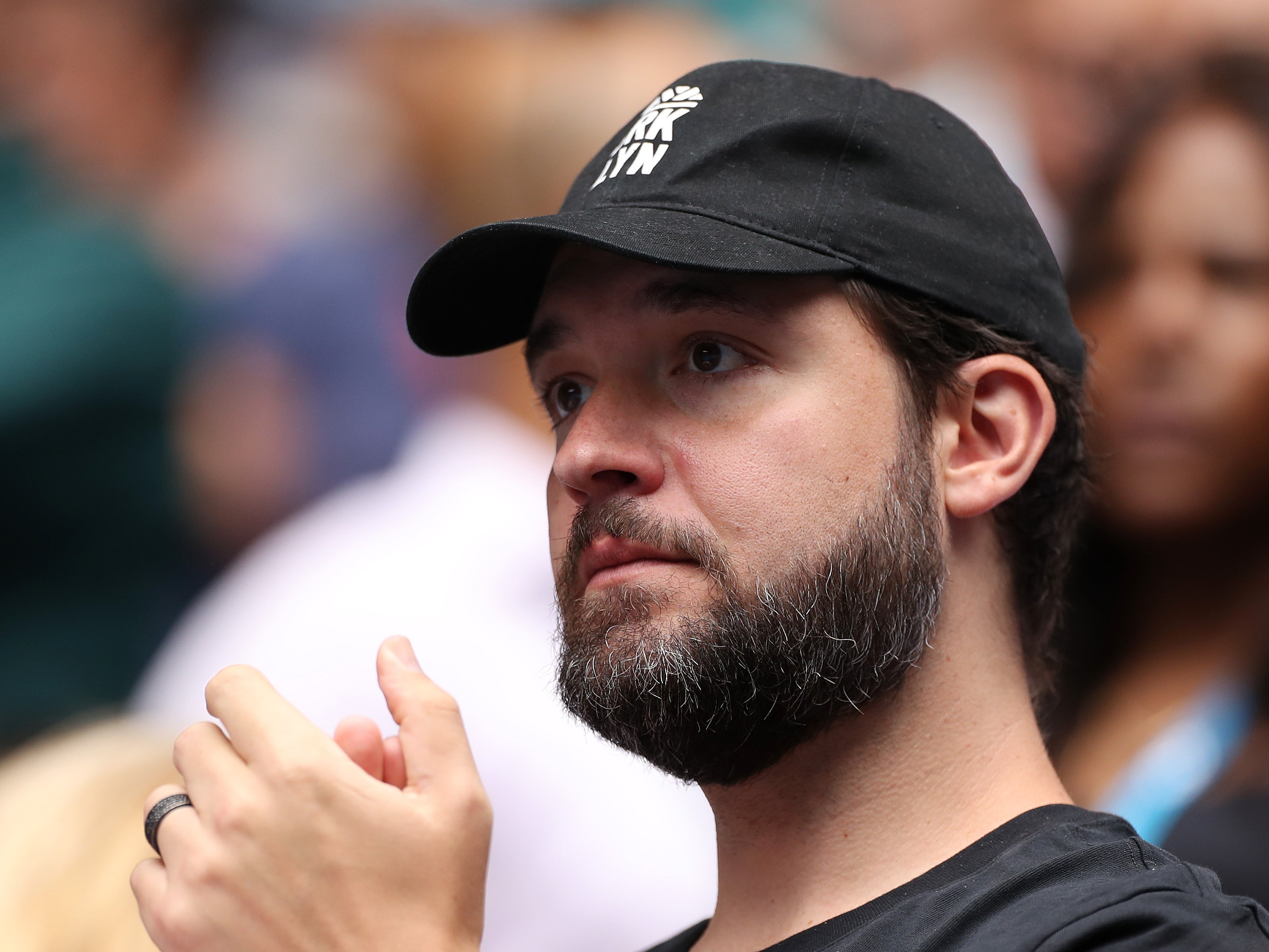 Alexis Ohanian discutió el caos actual de Reddit con Alexandria Ocasio-Cortez el jueves