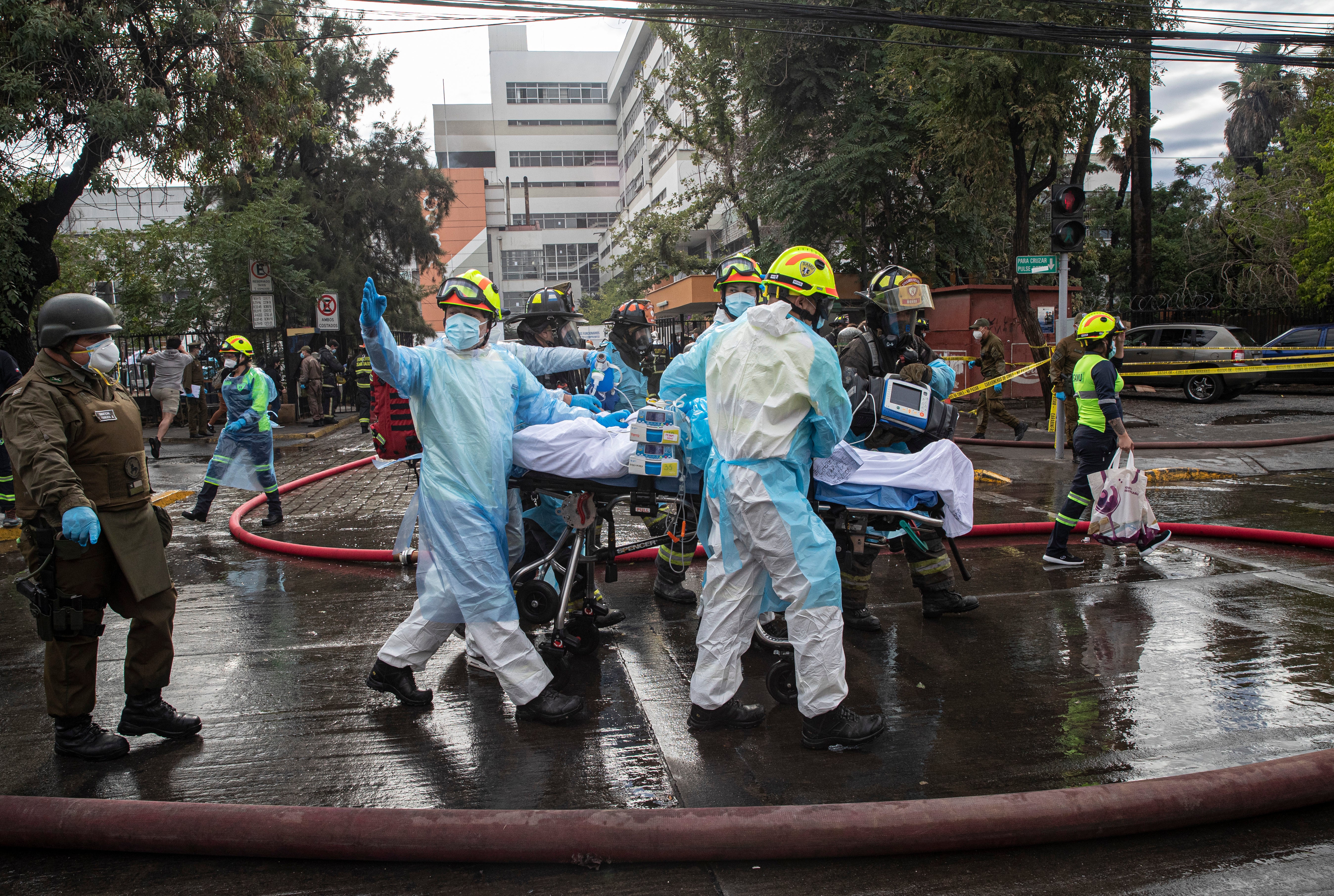 <p>No se reportaron lesionados durante el incendio en la clínica</p>