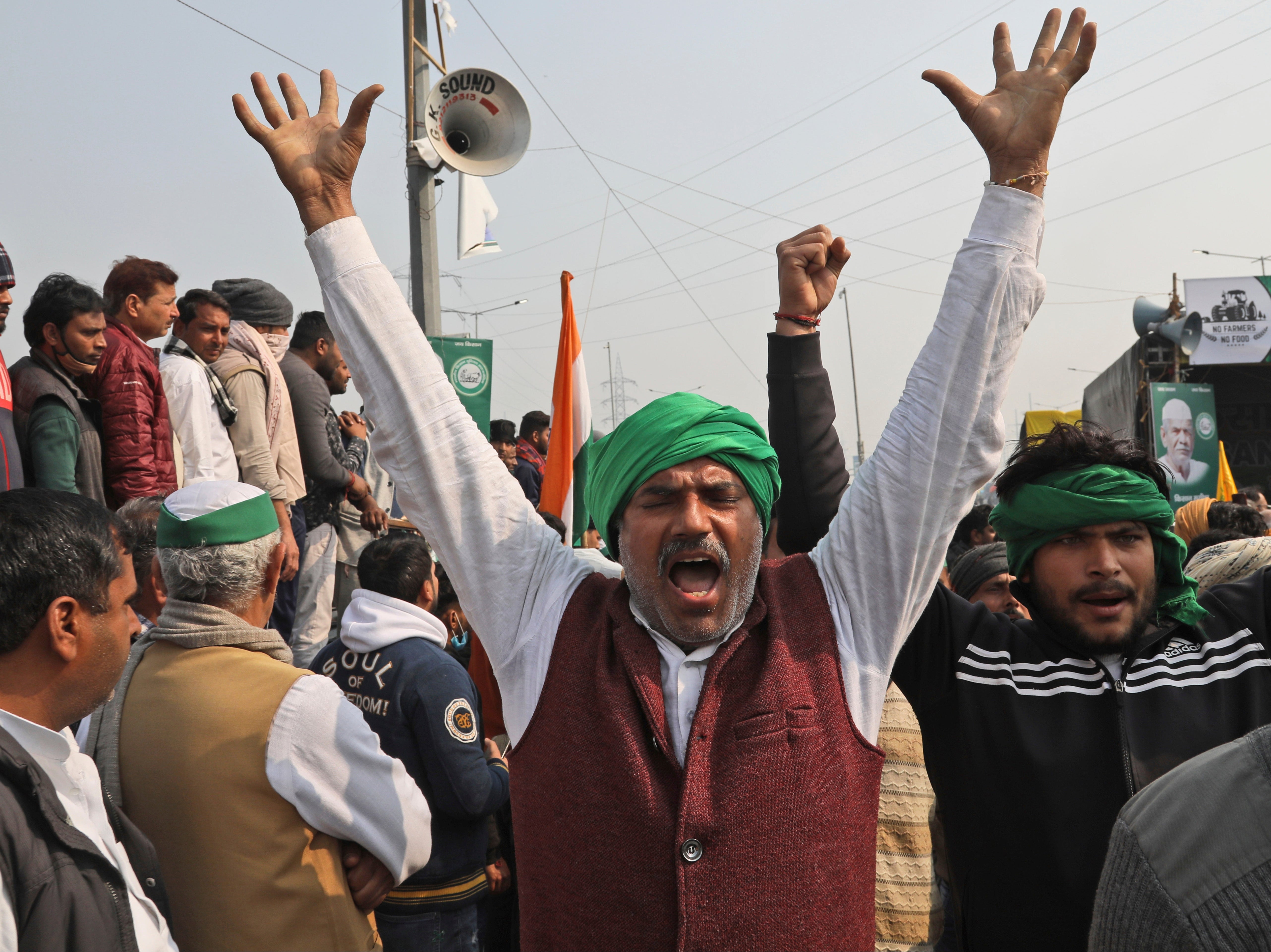 <p>Indian farmers protest on the outskirts of New Delhi</p>