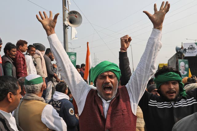 <p>Indian farmers protest on the outskirts of New Delhi</p>